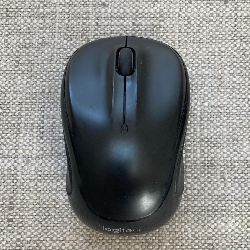 Black Logitech Computer Mouse FOR PARTS ONLY